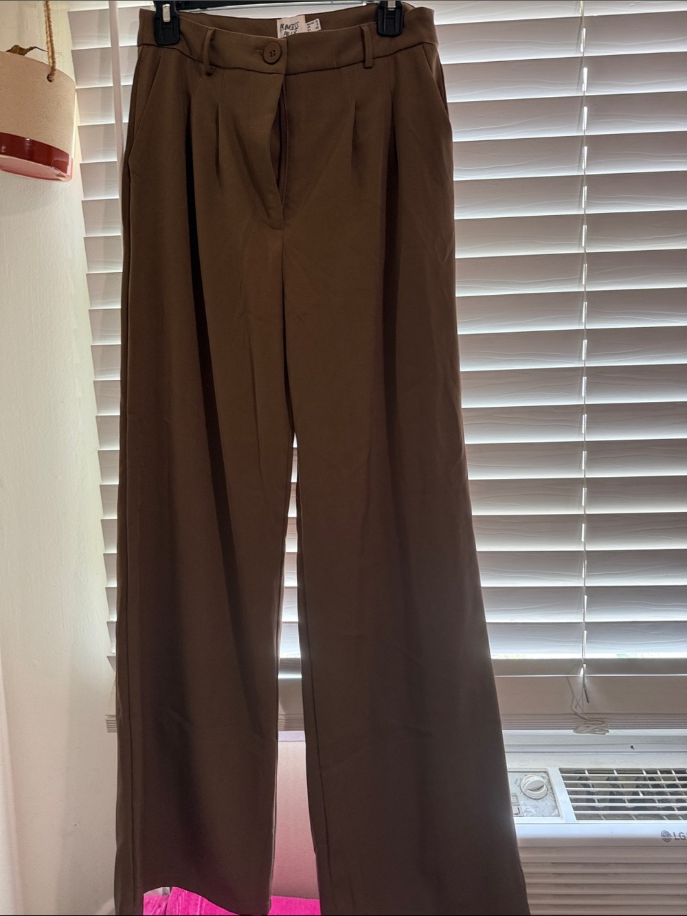 Wide-Leg High-Waist Pants in Brown princess Polly